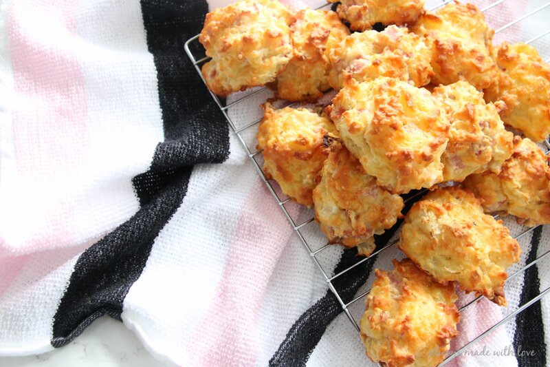 quick and easy cheese puffs 