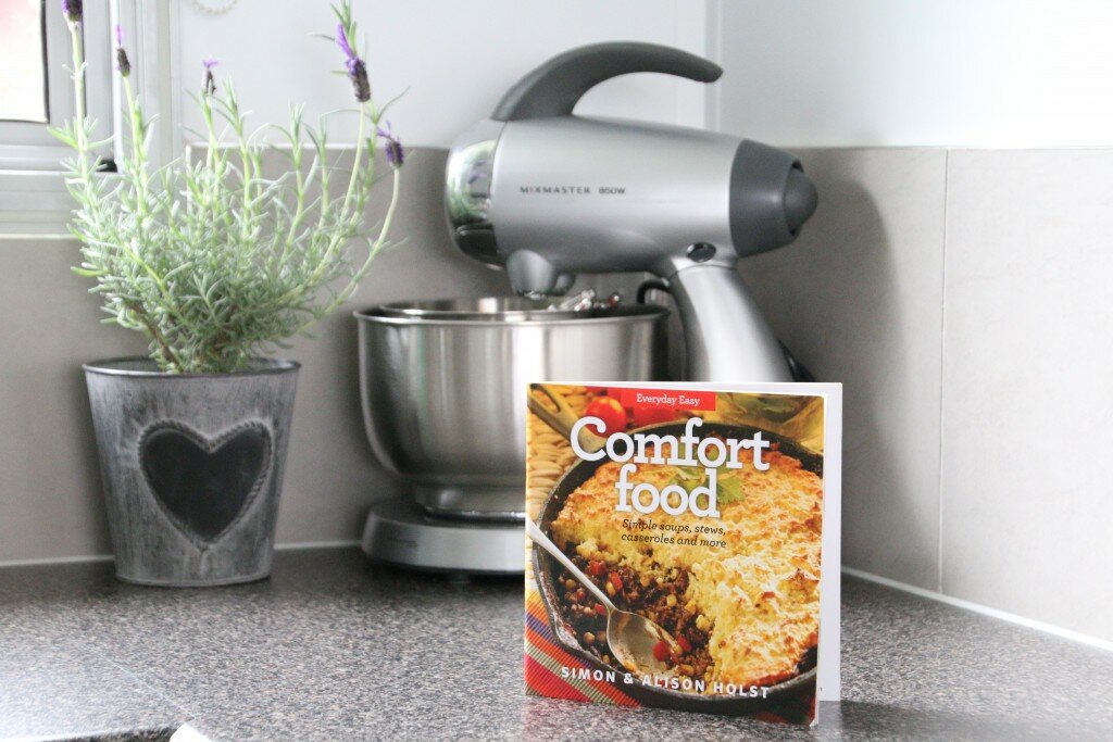 REVIEW: Comfort Food by Simon & Alison Holst