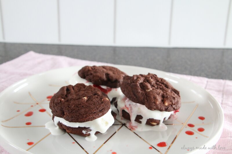 double-chocolate-icecream-sandwiches-31