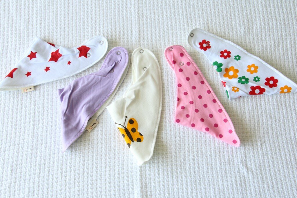 Funky-Giraffe-Girls-Bibs