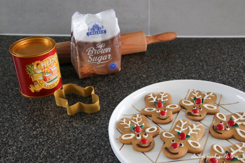 gingerbread-reindeer-cookies-12