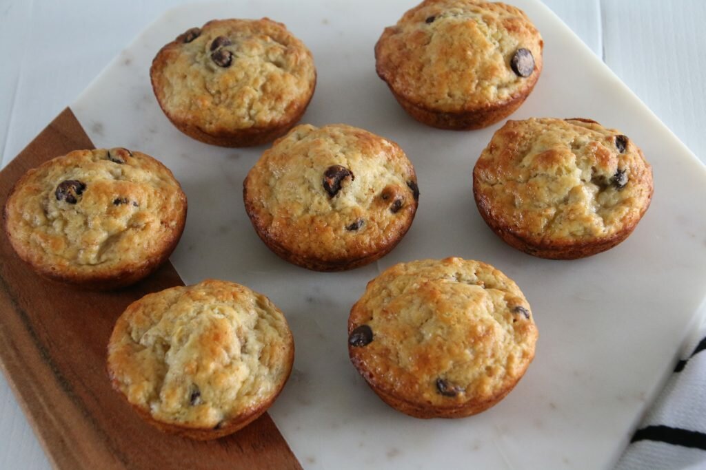 banana-chocolate-chip-muffins