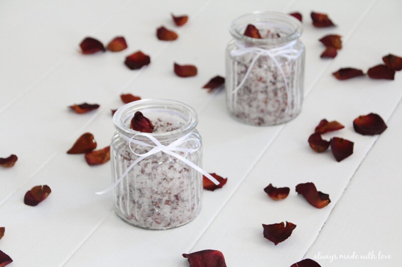 rose-petal-sugar-scrub