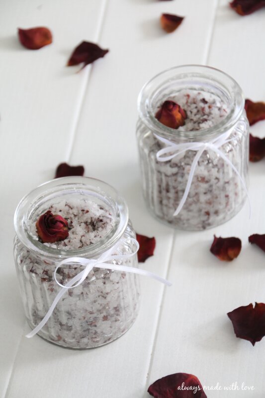 rose-petal-sugar-scrub