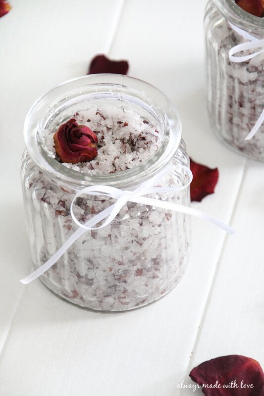 rose-petal-sugar-scrub