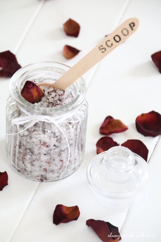 rose-petal-sugar-scrub